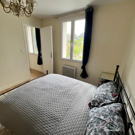 Holiday home New 2 Bedroom House 15mins From Paris By Train Sarcelles